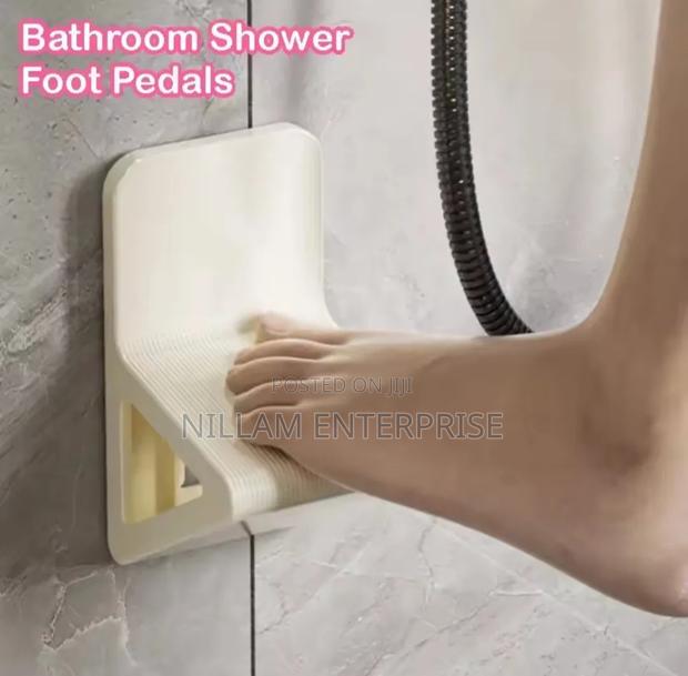 Multifunction Wall Mounted ABS Bathroom Footrest. - thumbnail 2