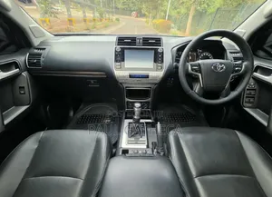 Toyota Land Cruiser Prado 2020 Black