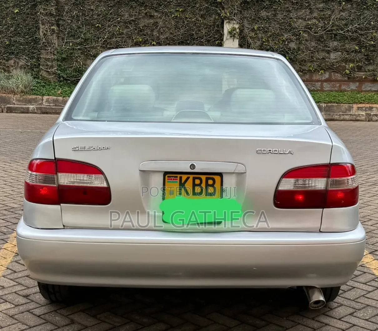 Toyota Corolla 1999 Silver