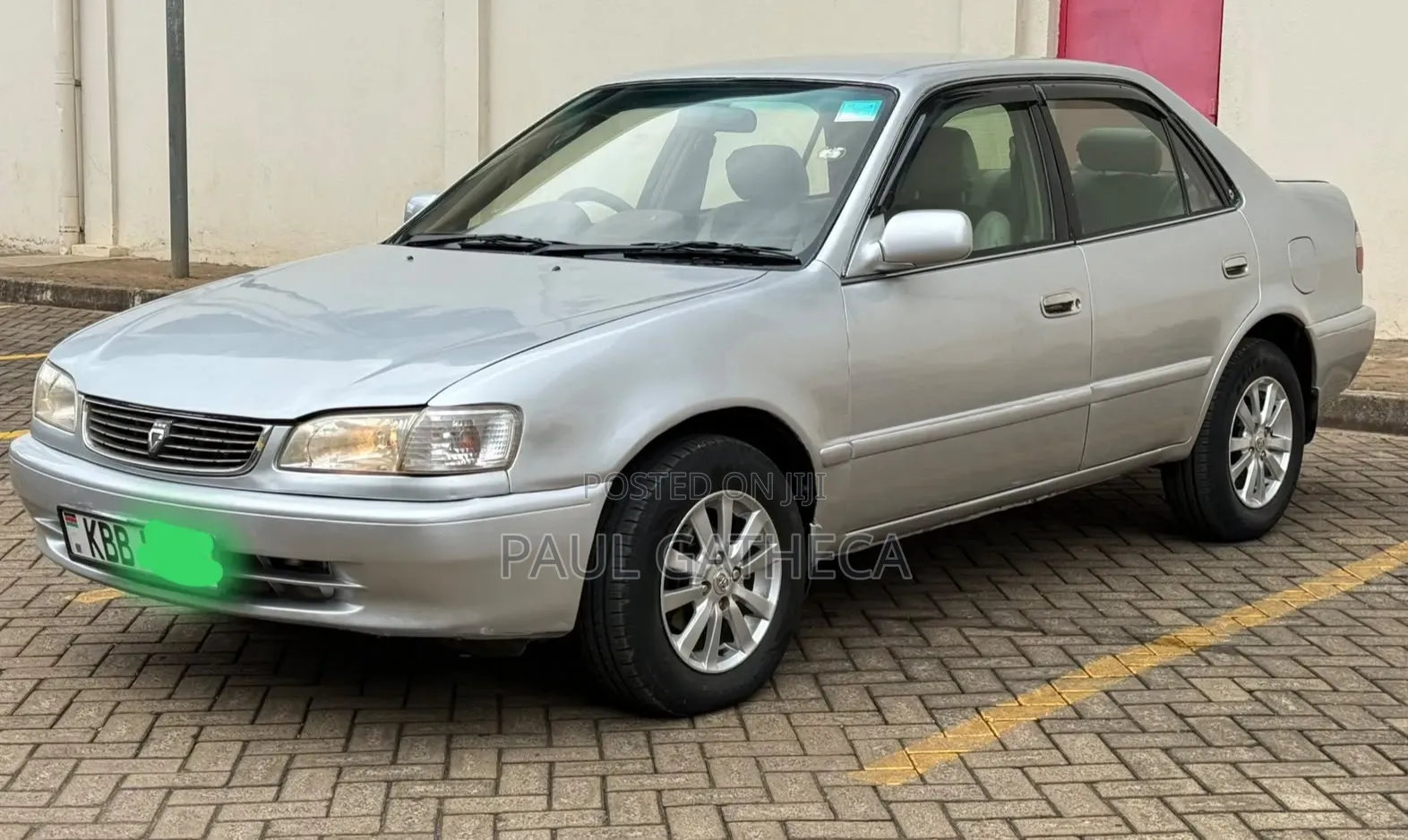 Toyota Corolla 1999 Silver