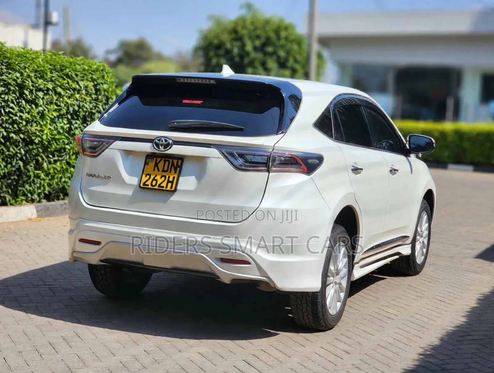 Toyota Harrier 2015 White
