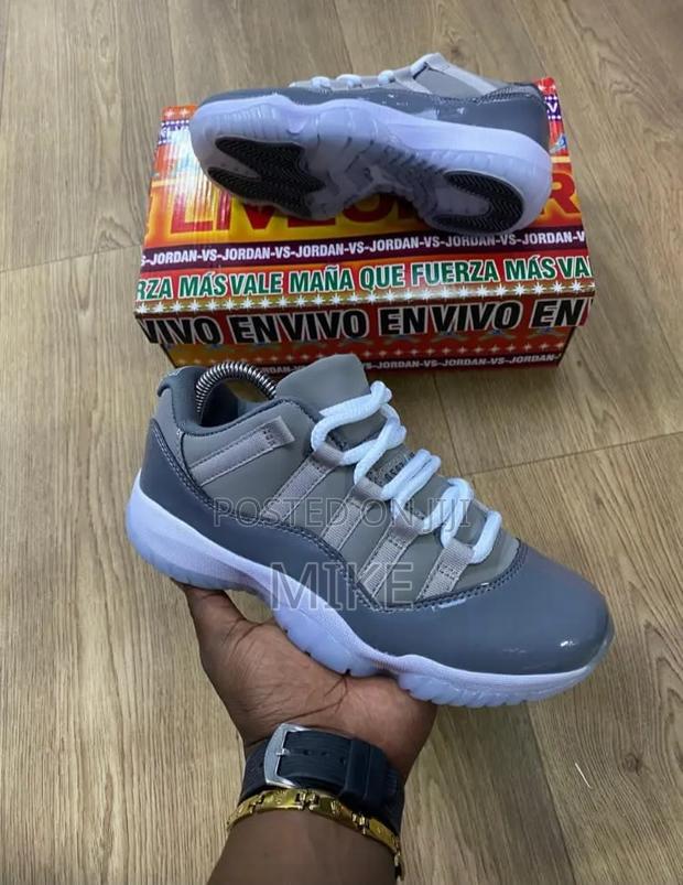 Jordan 11 Low Cut Boxed Sizes 40-45