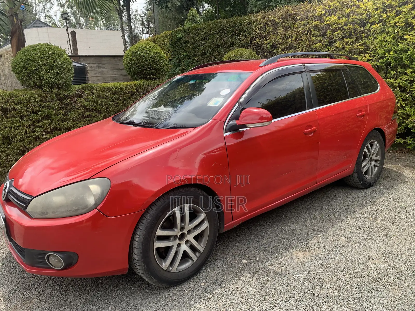 Volkswagen Golf Variant 2012 Red