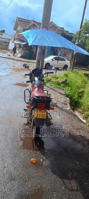 Honda 2025 Red