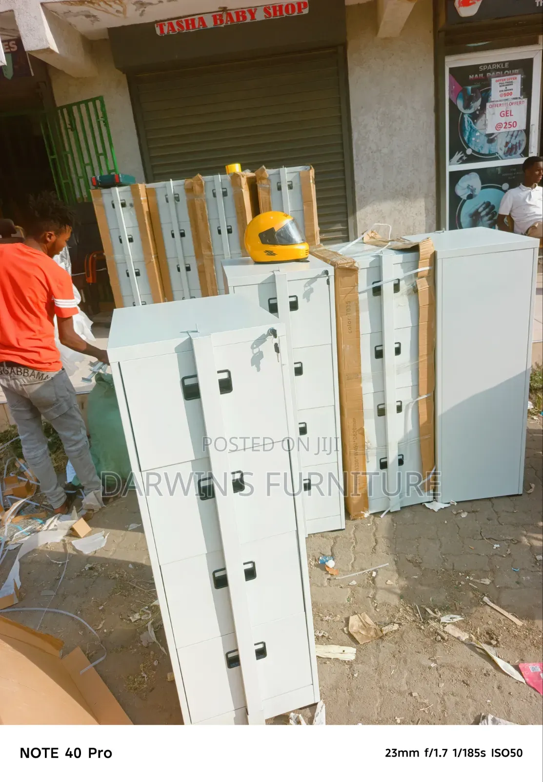 4drowers File Cabinets
