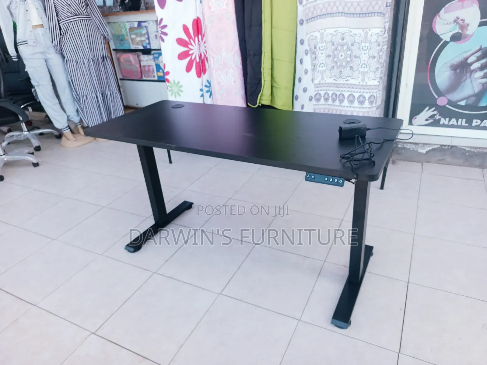 Electric Adjustable Table