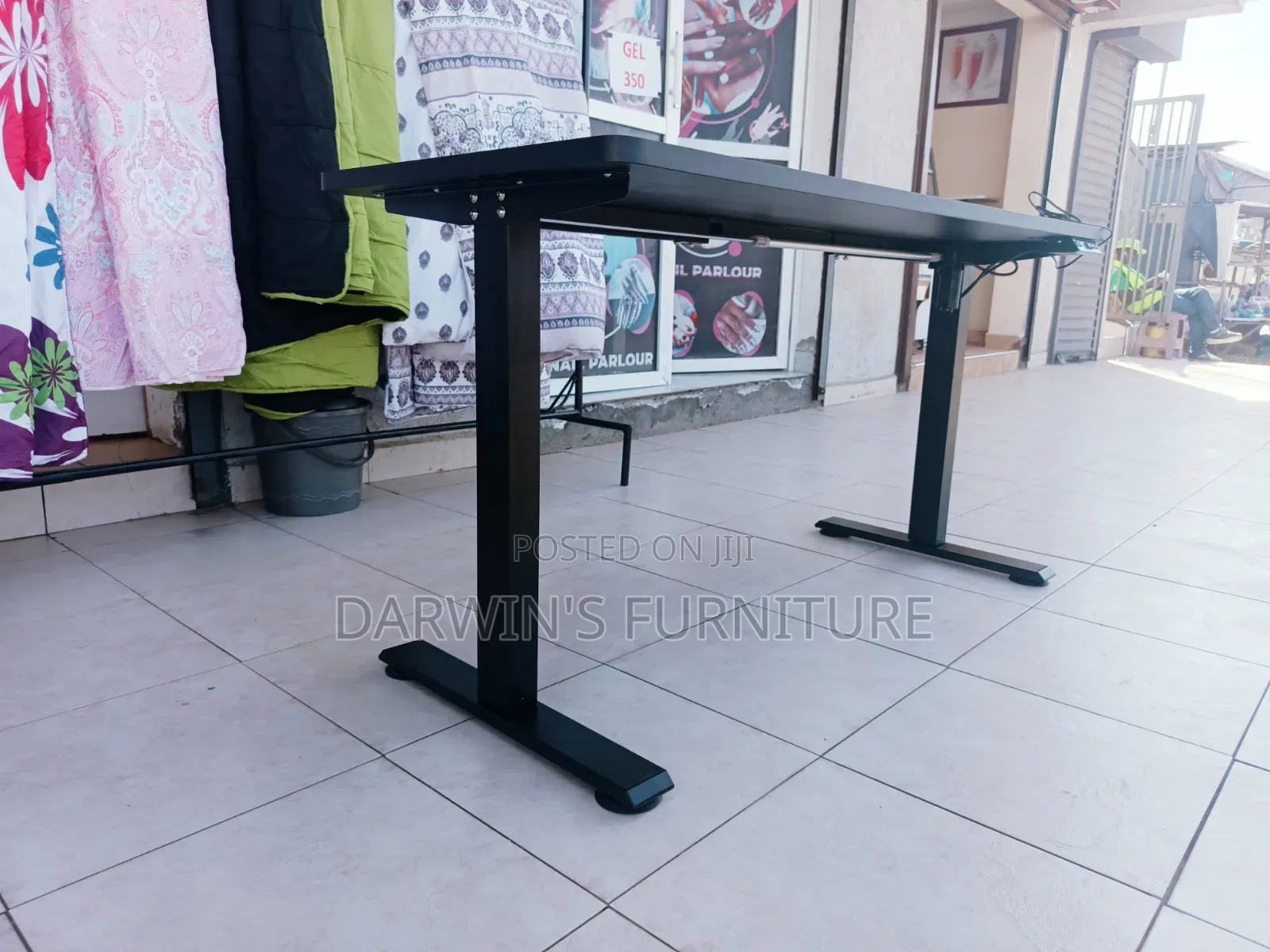 Electric Adjustable Table