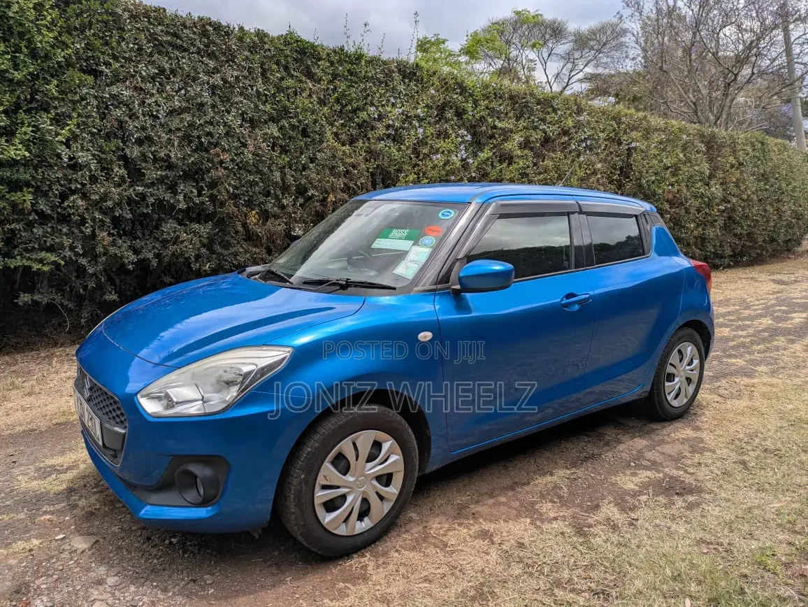 Suzuki Swift 2018 Blue