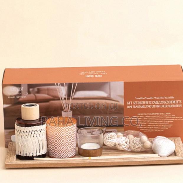 Aromatherapy Candle Gift Box Set | Reed Diffuser | Vanilla Scent - thumbnail 3