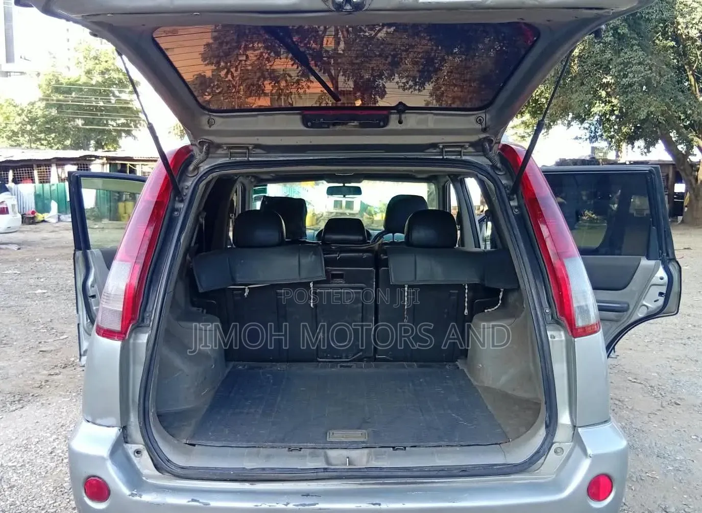 Nissan X-Trail 2005 Gray