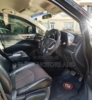 Nissan Elgrand 2017 Black