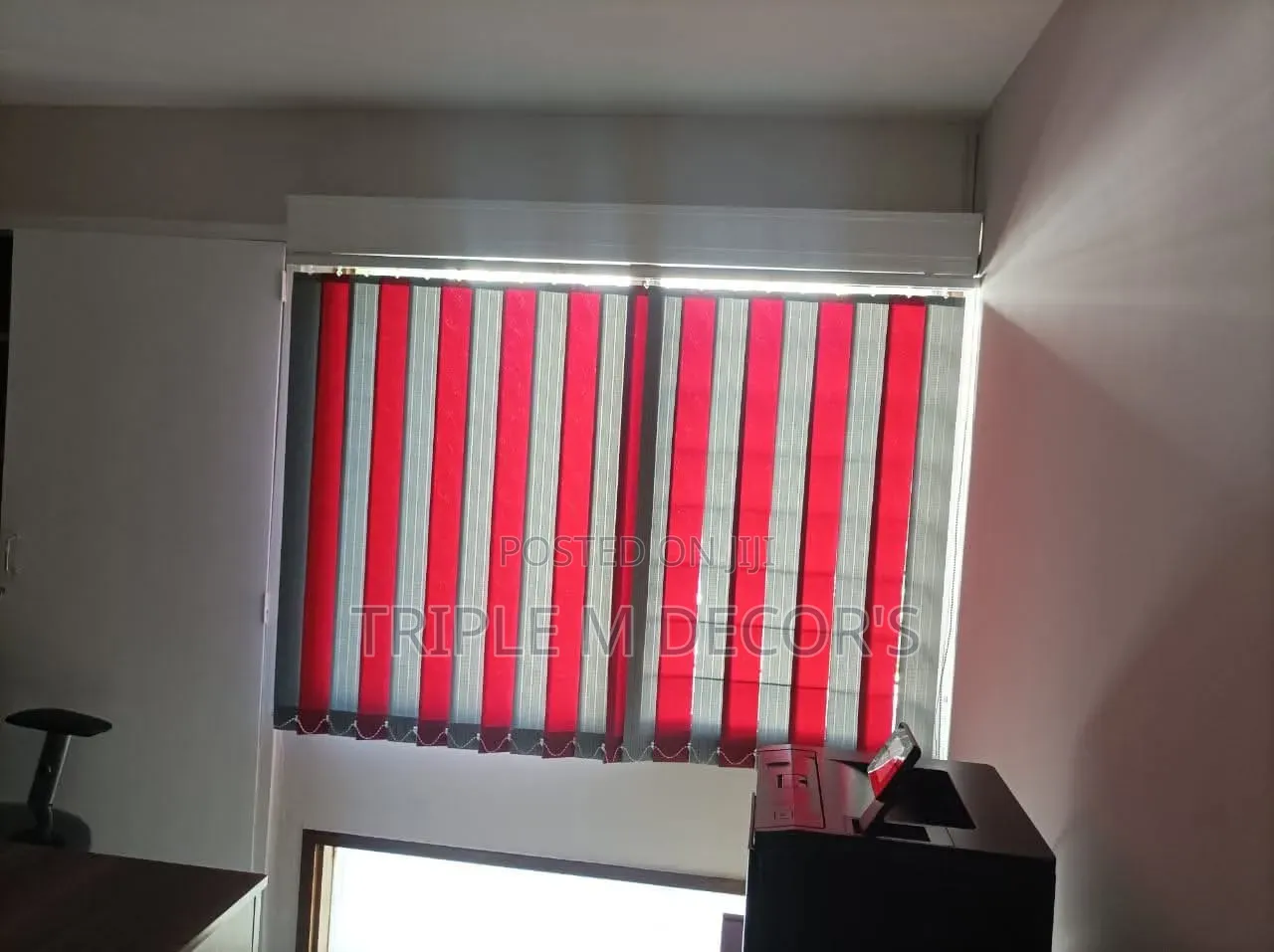 Airy Vertical Curtain Blinds for Office Privacy