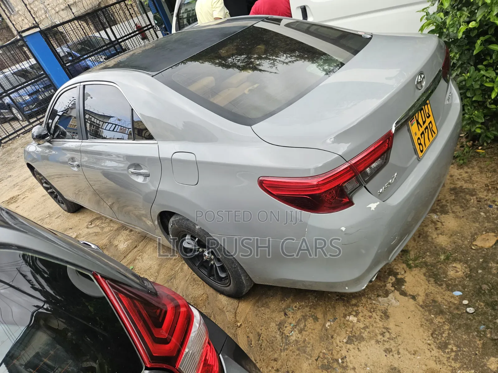 Toyota Mark X 2017