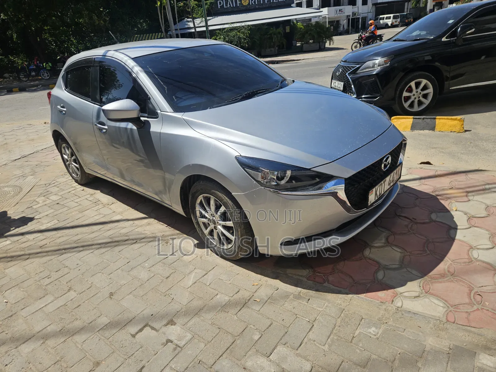 Mazda 2 2018 Silver