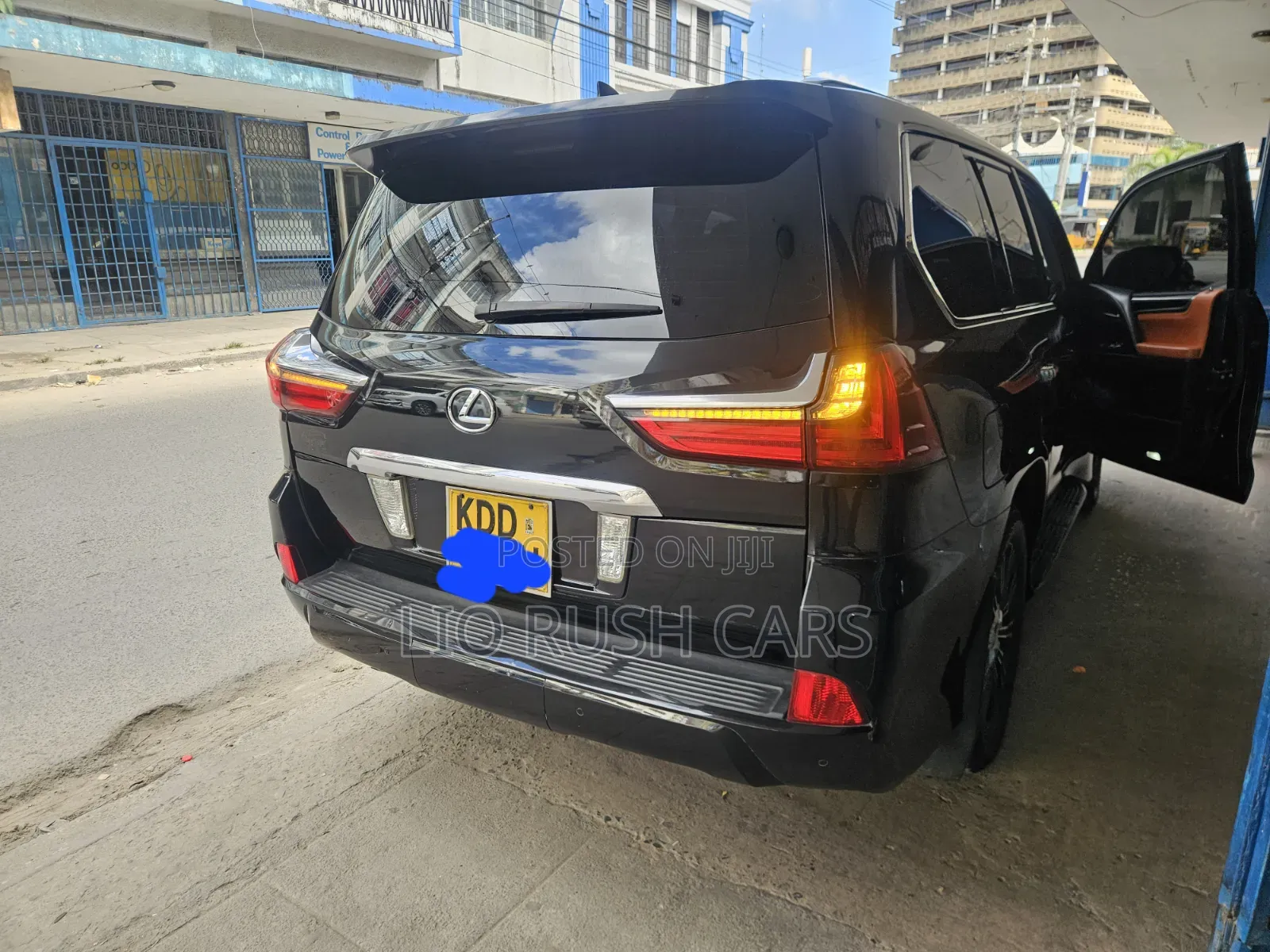 Lexus LX 2017 Black
