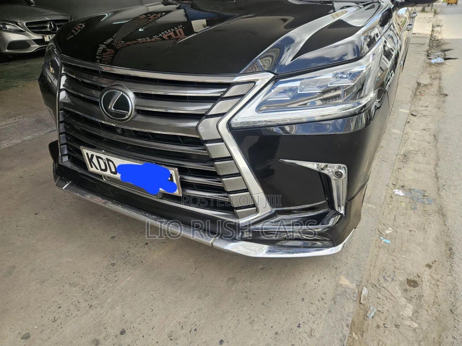Lexus LX 2017 Black