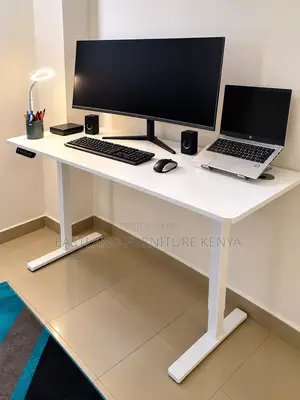Electric Height-Adjustable Standing Desk – Modern Office Workstation
