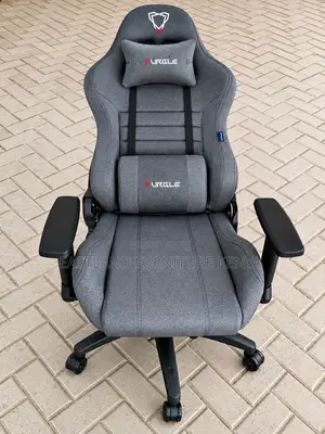 Luxury Ergonomic Gaming Chair – Premium Reclining Office & Gaming Seat
