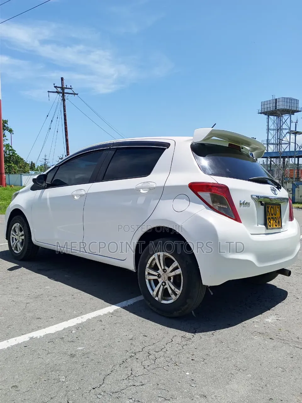 Toyota Vitz 2012 Pearl