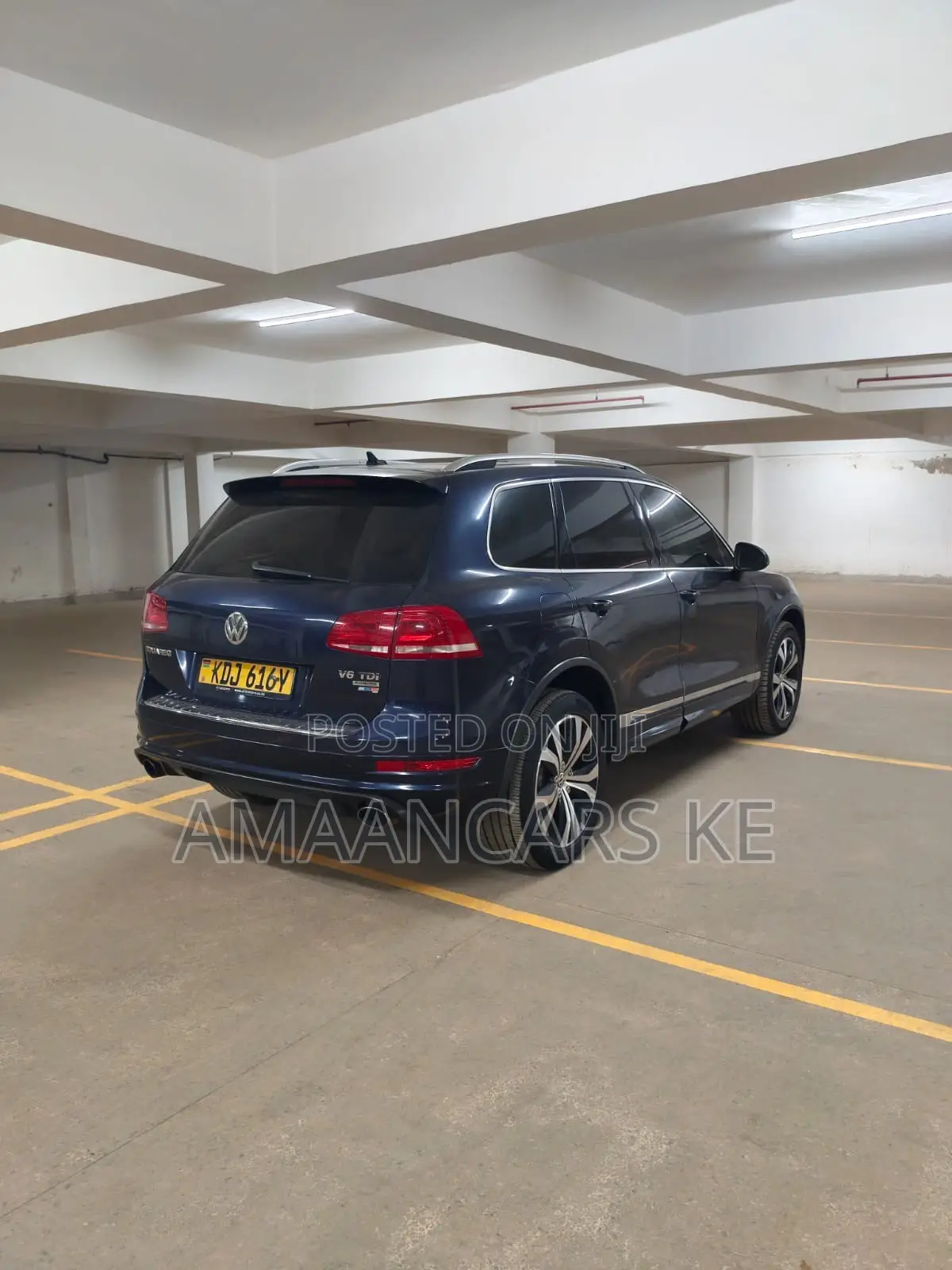 Volkswagen Touareg 2015 Blue