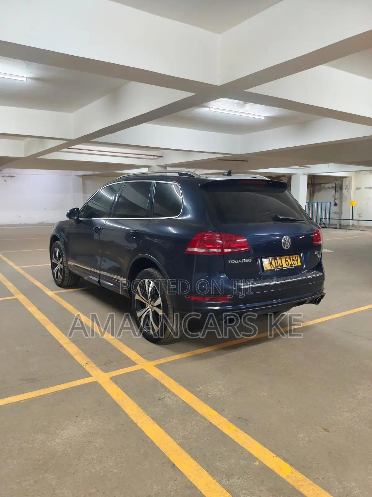 Volkswagen Touareg 2015 Blue