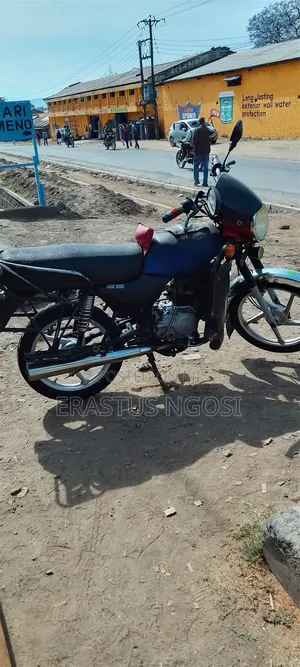Bajaj Boxer 100 2023 Black