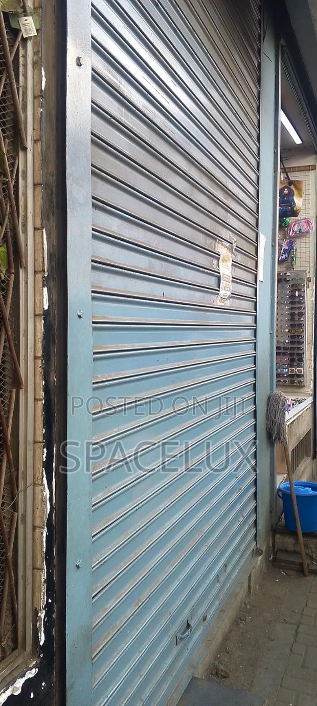 Big CBD Retail Shops - thumbnail 2