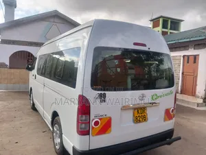 Toyota HiAce 2024 White