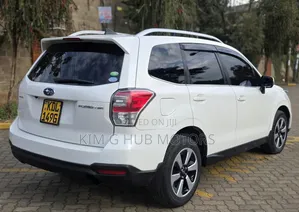 Subaru Forester 2016 Pearl