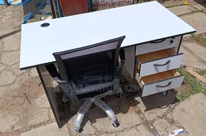 Modern White Office Desk With 3 Drawers & Cable Management
