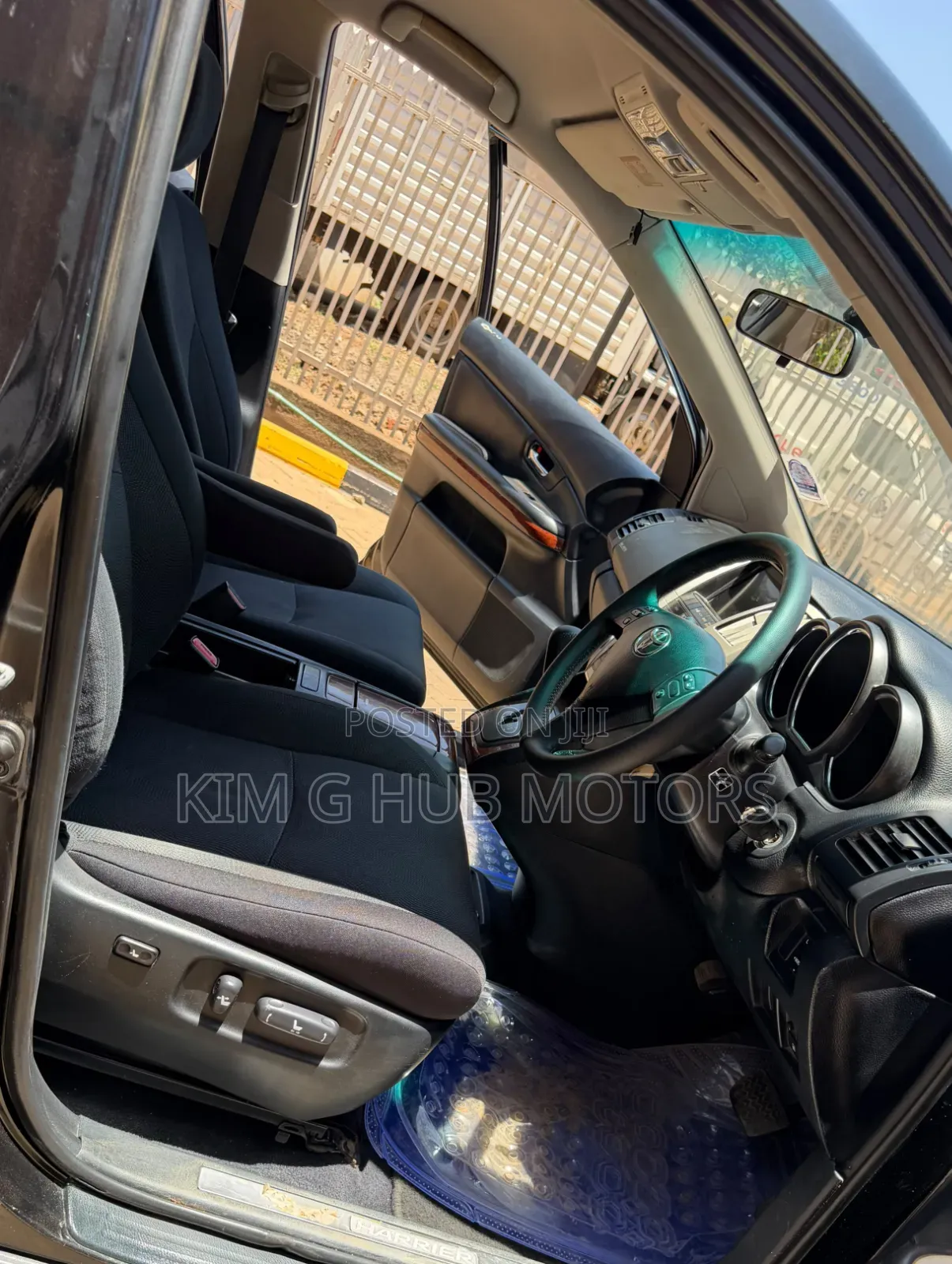 Toyota Harrier 2.4 2007 Black
