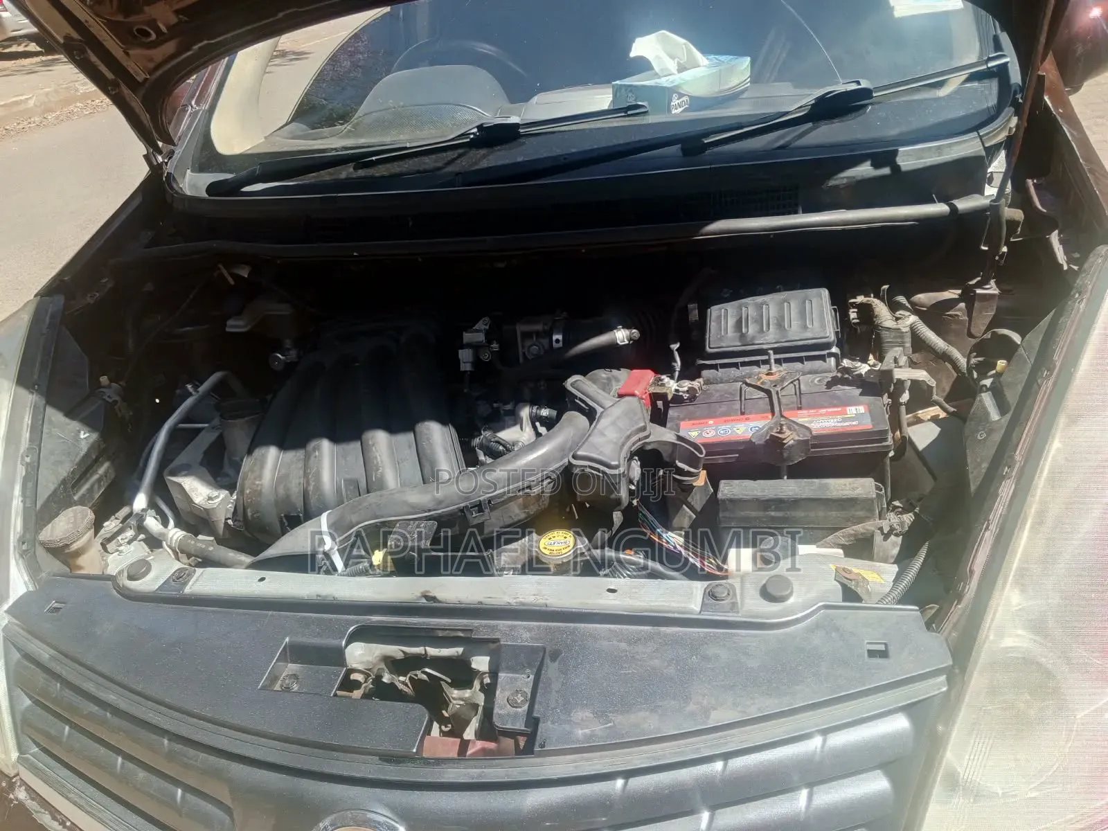 Nissan Note 2011 Maroon
