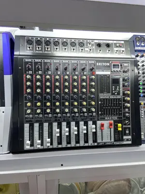 Briton USB900 8 Channel Powered Music Mixer