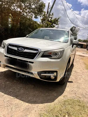 Subaru Forester 2.0XT Premium AWD 2016 White