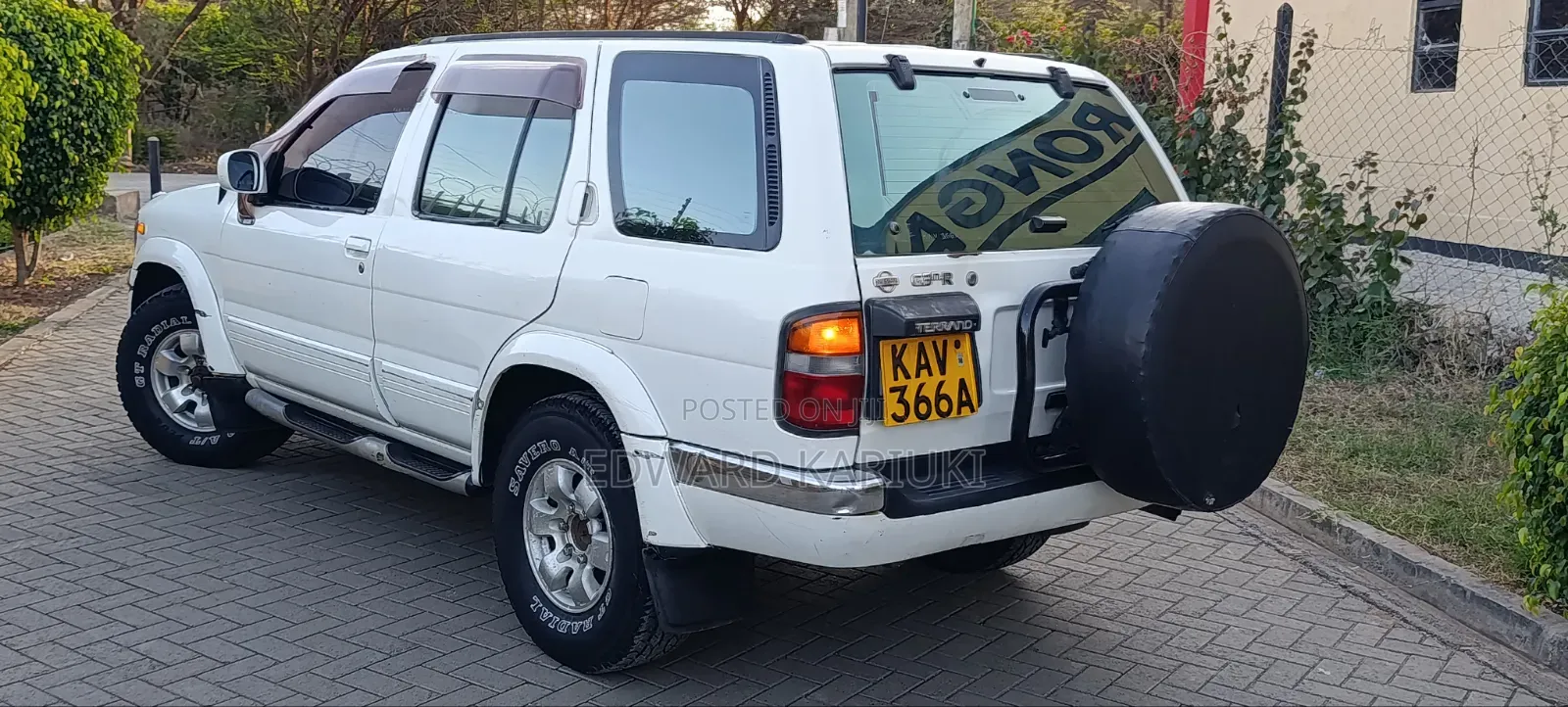 Nissan Terrano 2001 White