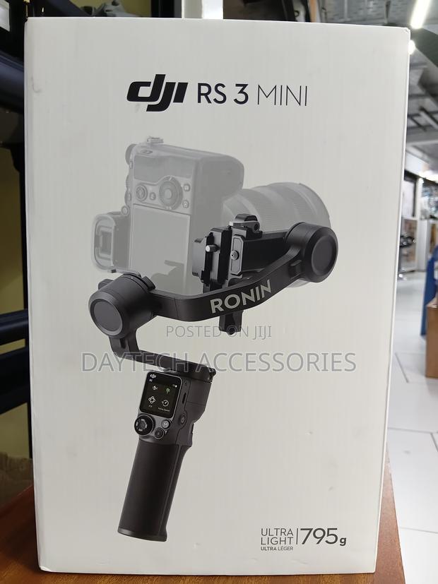 The DJI RS 3 Mini 3-Axis Handheld Gimbal Stabilizer. - thumbnail 3