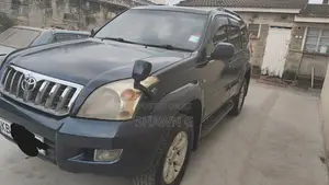 Toyota Land Cruiser Prado 3.4 5dr 2004 Blue