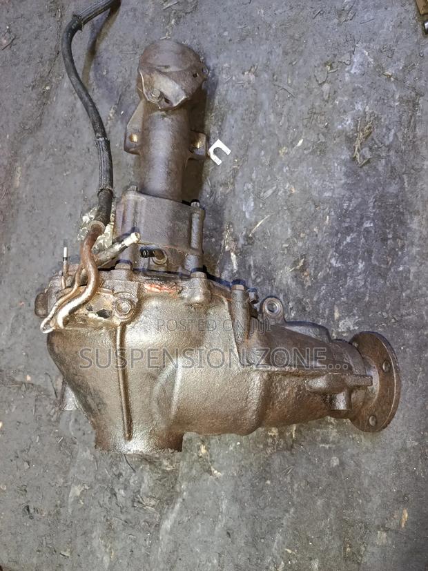 Hilux Vigo 4wd Front Differential - thumbnail 3