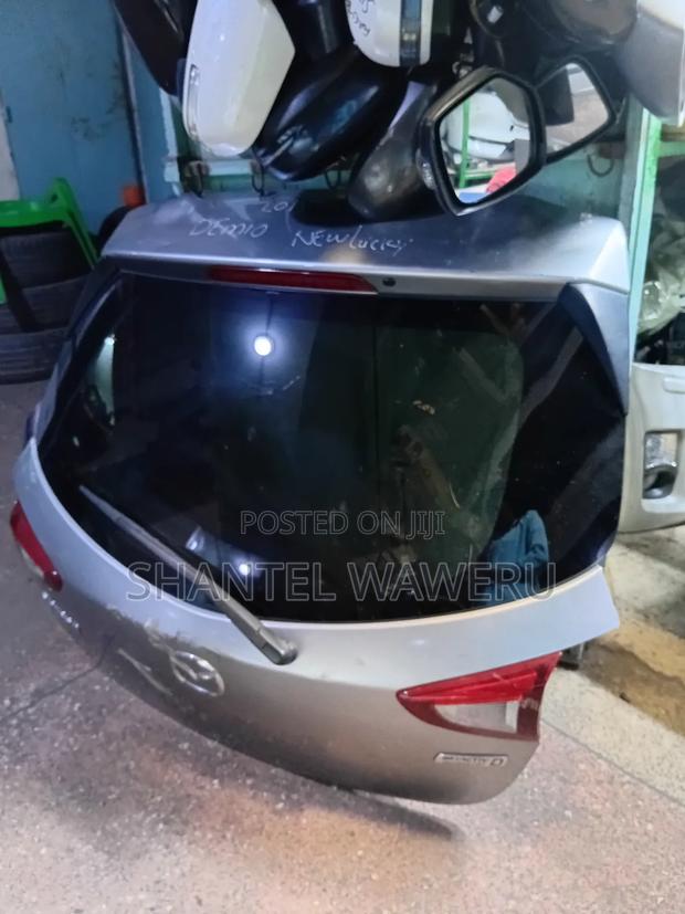 Mazda 2 Boot - thumbnail 2