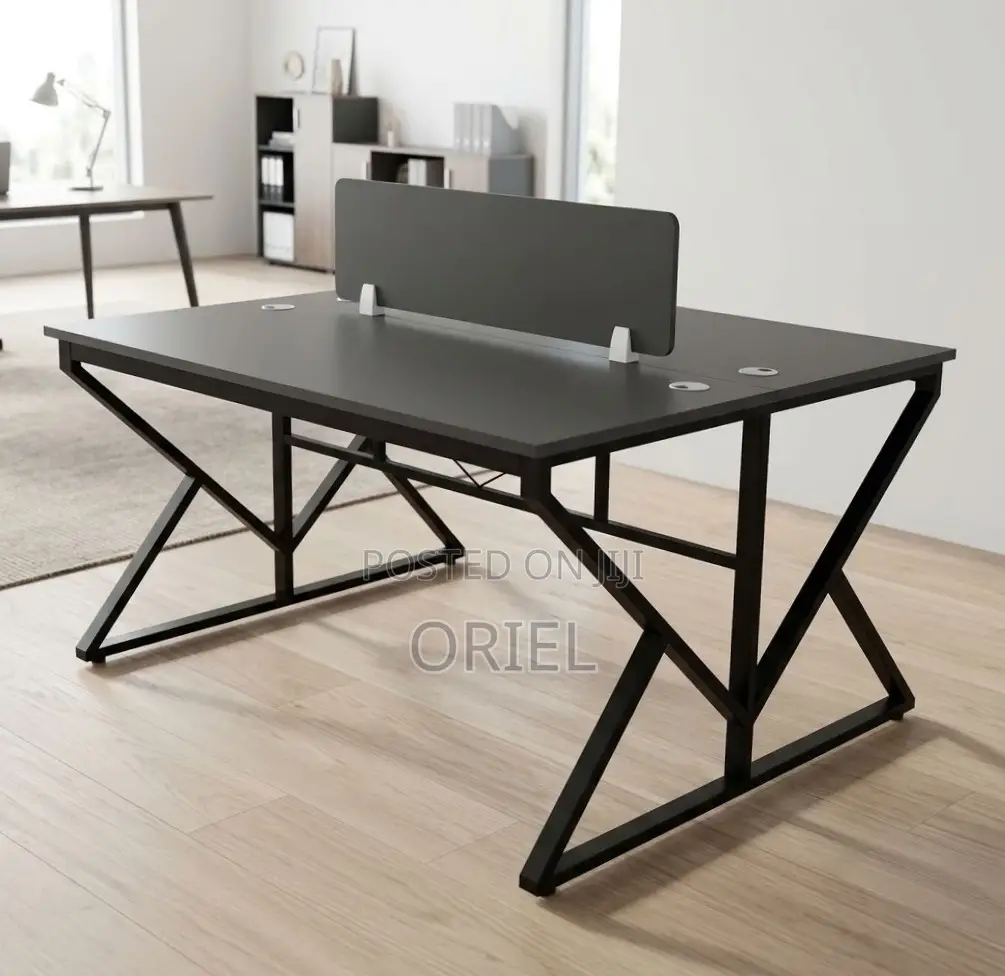 Office Workstation : Black 2-Seater Office Workstation