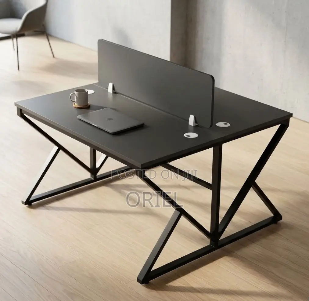 Office Workstation : Black 2-Seater Office Workstation