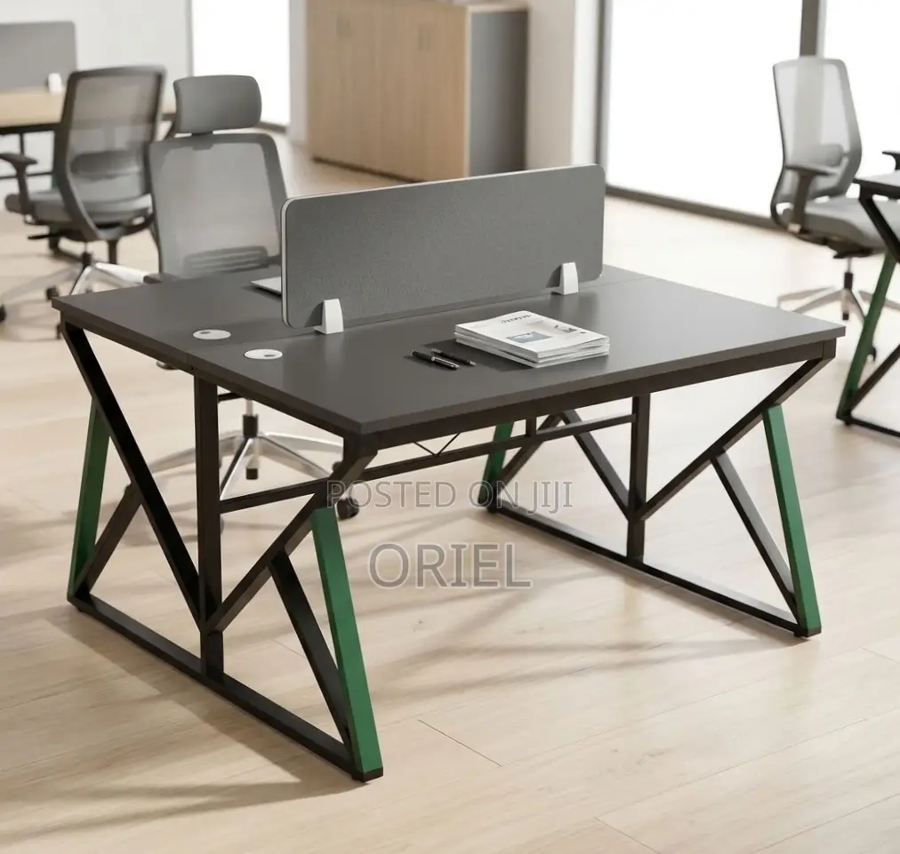 Office Workstation : Black 2-Seater Office Workstation
