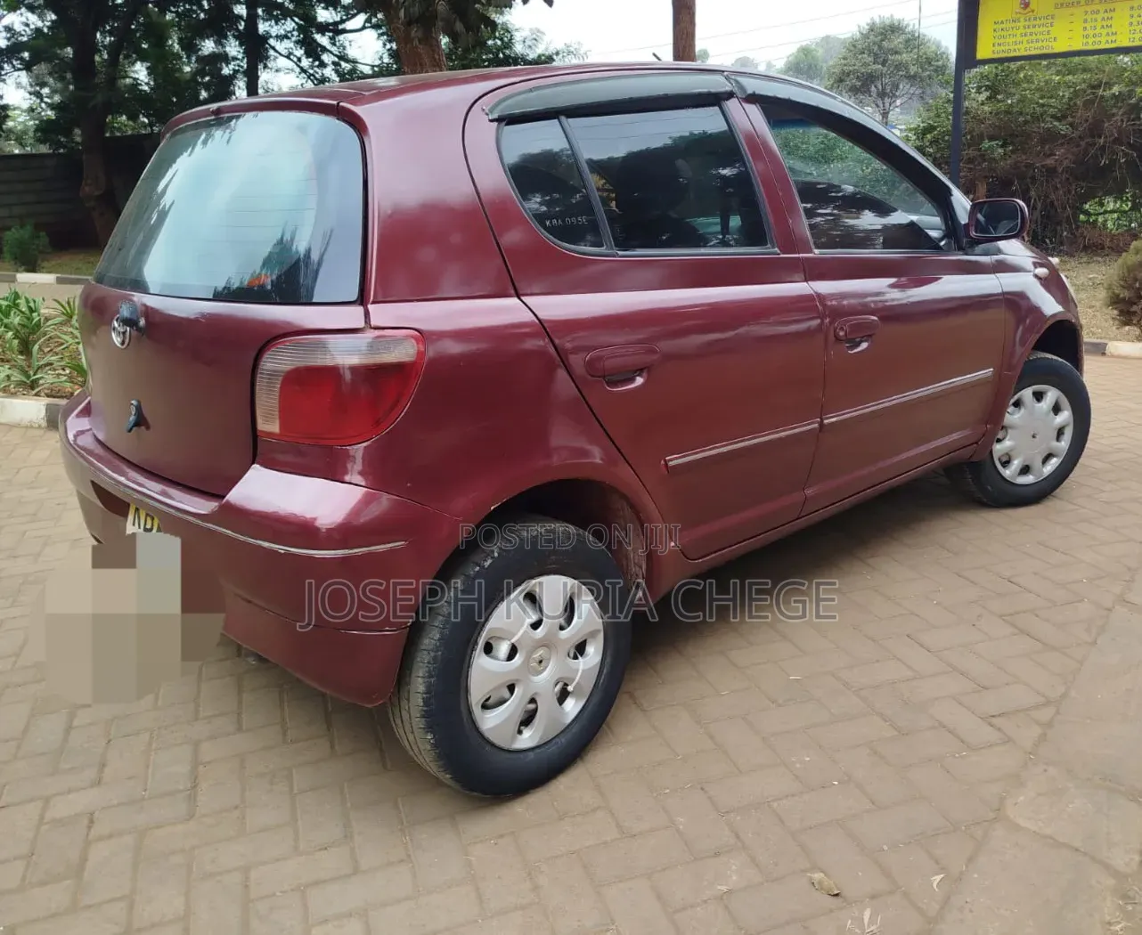 Toyota Vitz 2001 Maroon