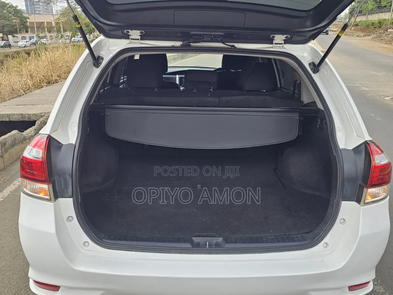 Toyota Corolla Fielder 2017 White