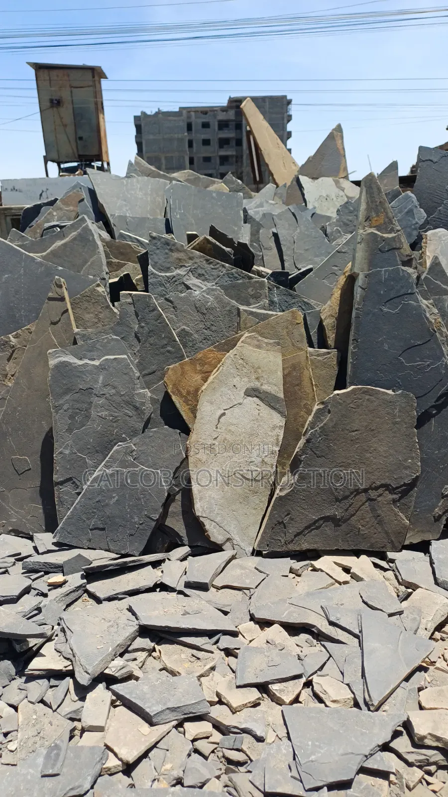 Irregular Mazeras Natural Stones