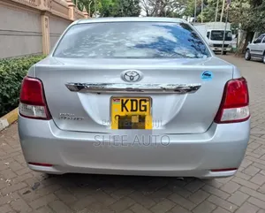 Toyota Axio 2014 Silver