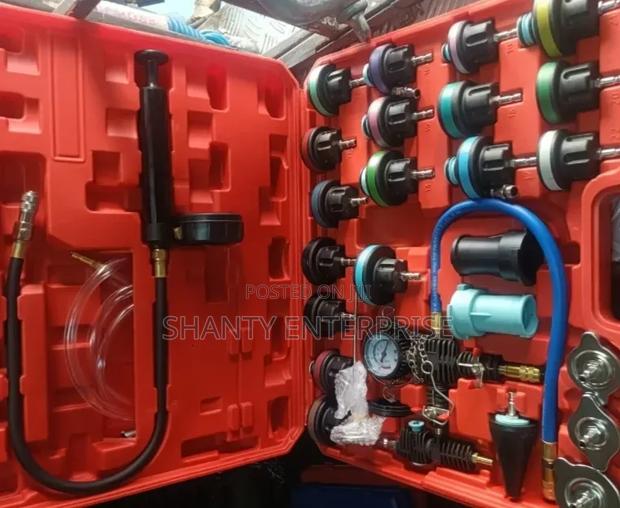 Radiator Pressure Tester and Vacuum-Type Cooling System Refill Kit. - thumbnail 2