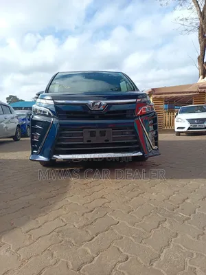 Toyota Voxy 2019 Blue