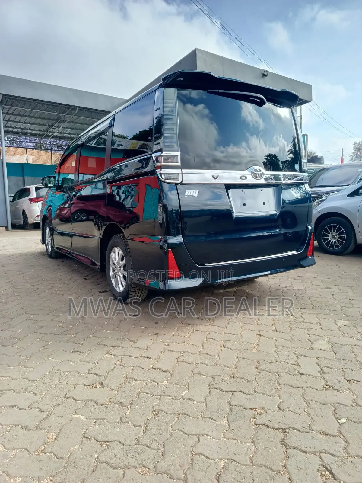 Toyota Voxy 2019 Blue