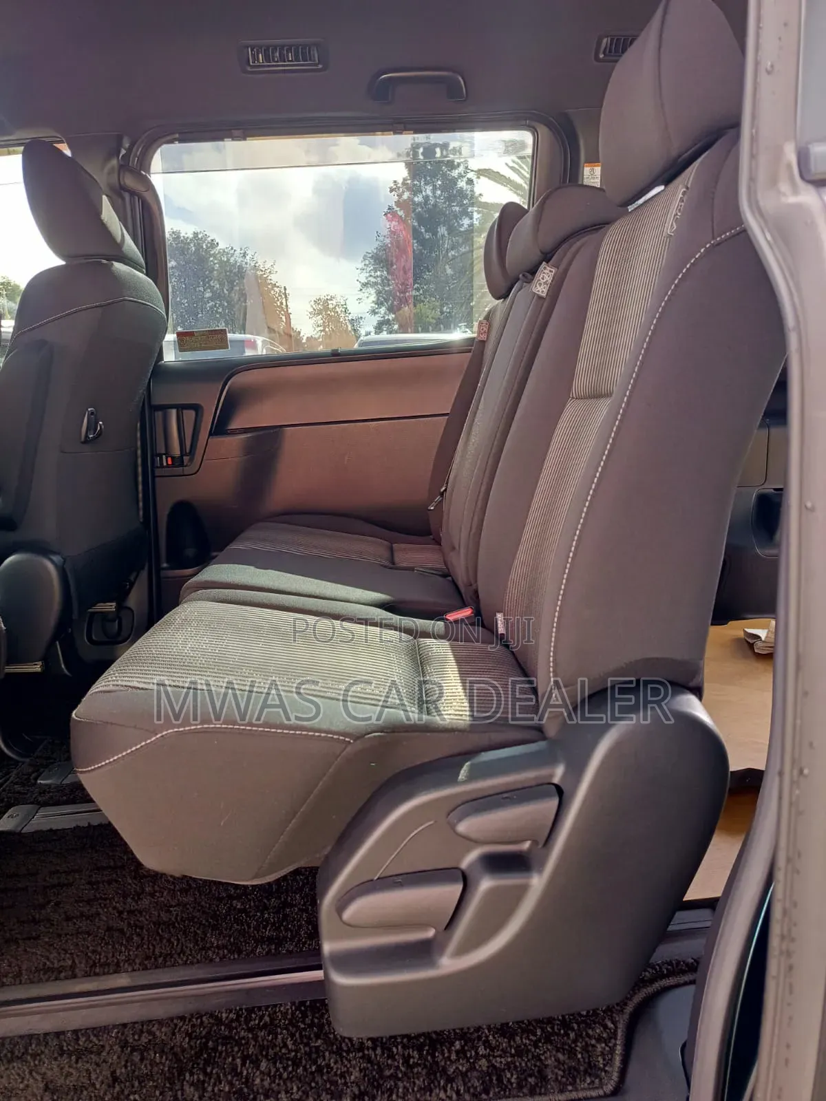 Toyota Voxy 2019 Blue